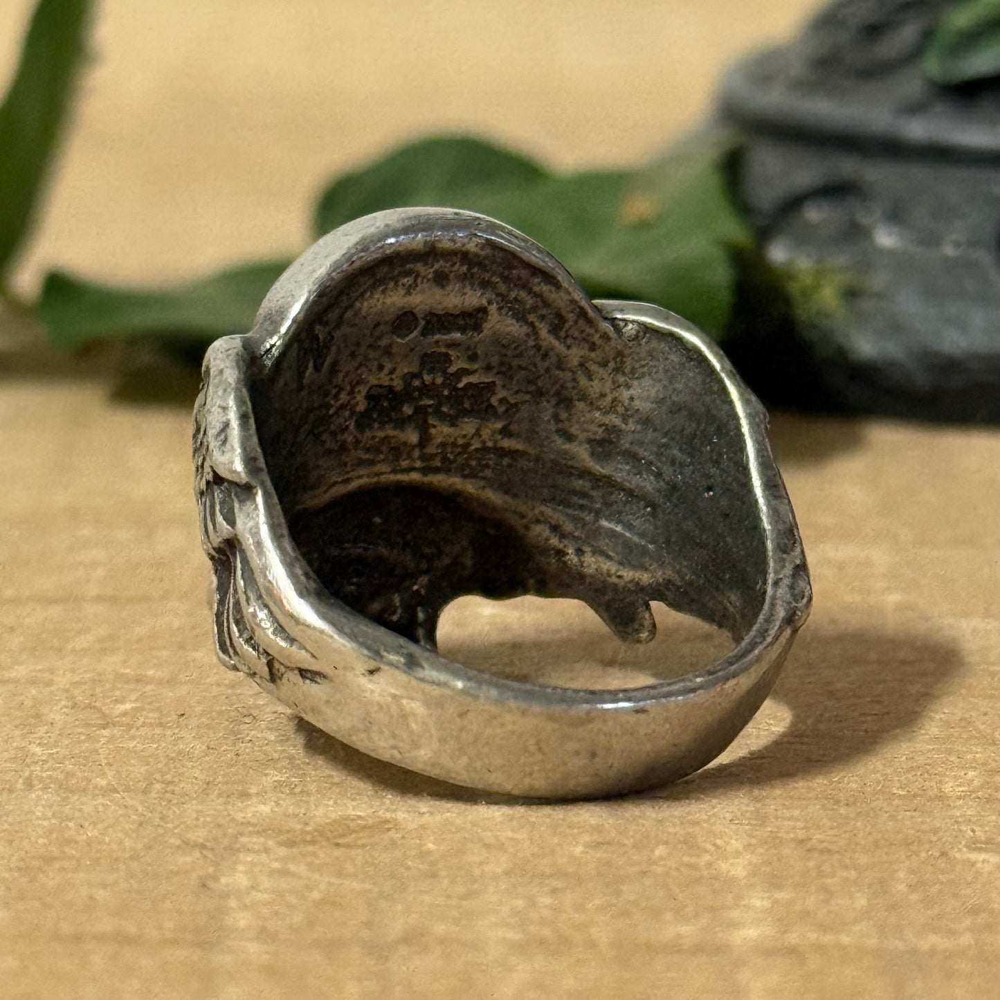 Invoke the balance of strength and spiritual awareness with the Alchemy Gothic Skull and Wings Ring. Crafted from durable black pewter, this ring showcases a detailed skull with outstretched wings, embodying transformation, mortality, and the freedom of the soul.
An embossed black stone rests at its heart, radiating grounding energy and mindfulness. This gothic accessory merges elegance with spiritual symbolism, making it ideal for those who seek both style and contemplation.
Designed to fit size U, this