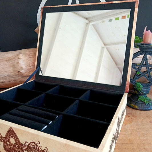 ouija jewellery box, gothic jewellery storage, antique jewellery box, occult decor, gothic home decor, alternative gifts, jewellery organiser, witchy decor, dark aesthetic, vintage style box, jewellery case, unique storage, gothic accessories