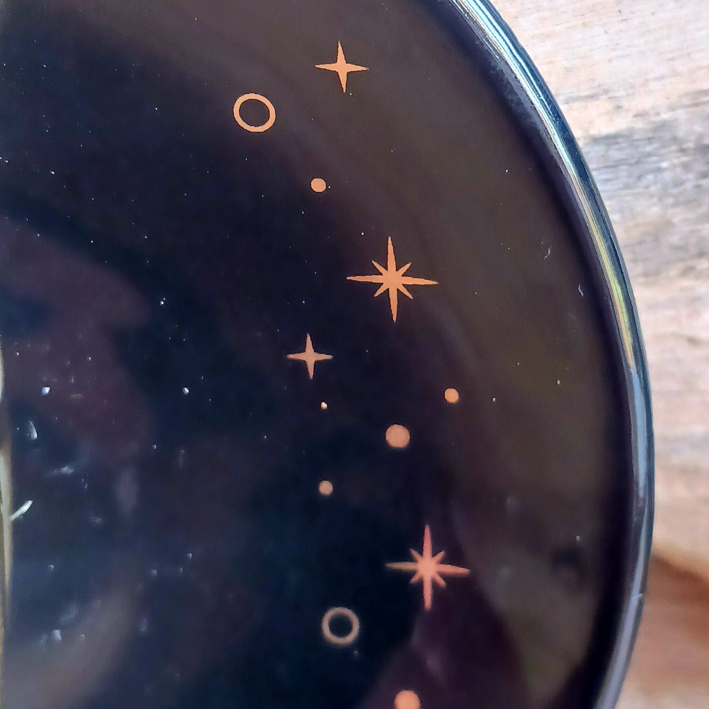 Harness the night’s enchantment with the Gold Crescent Moon Incense Stick Holder. Crafted from smooth ceramic, this elegant crescent-shaped holder captures falling ash with ease while your favourite incense releases its alluring aroma. Perfect for your altar, bedside table, or meditation space, it infuses every corner with a spellbinding, celestial energy.