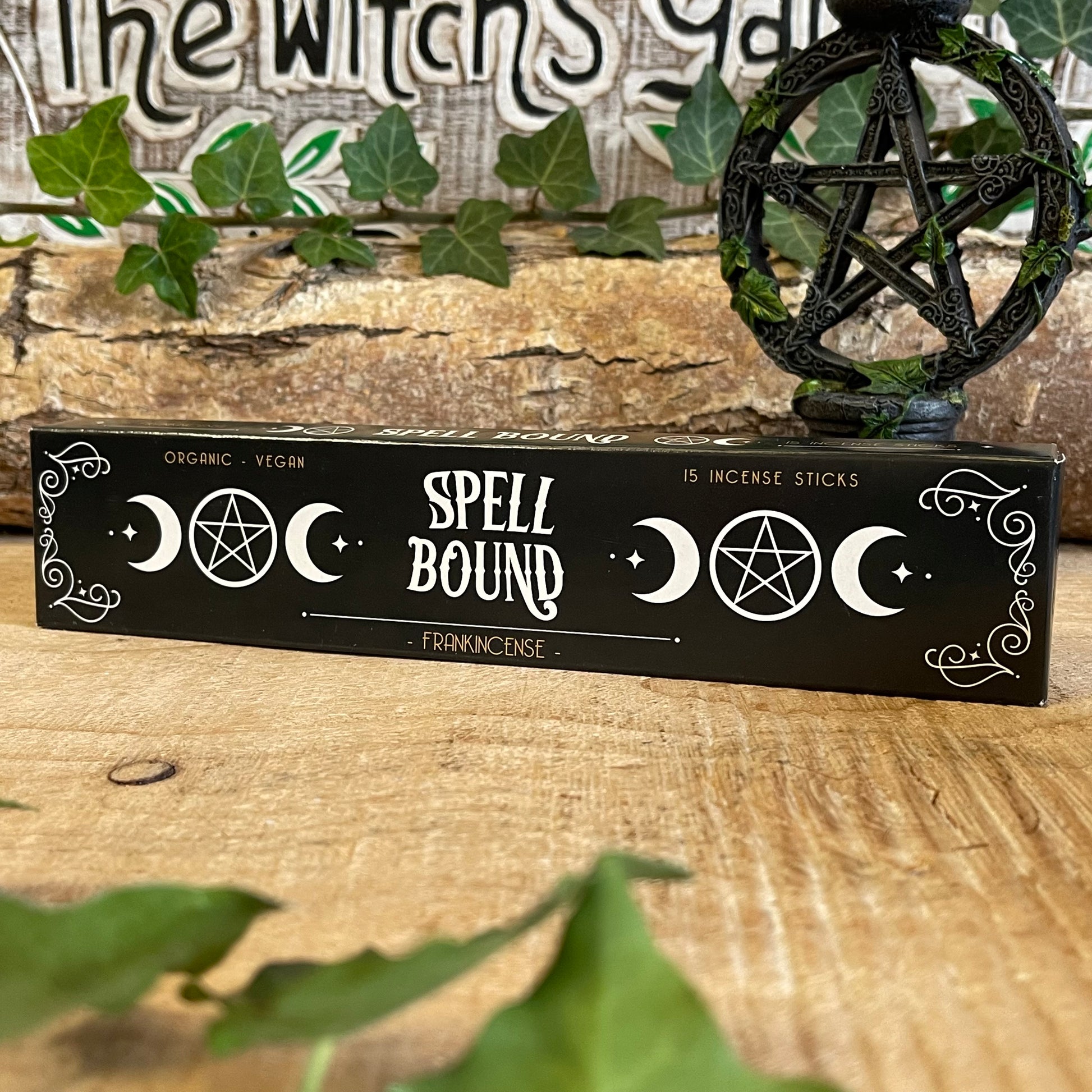 This pack of 'Spell Bound' incense features 15 hand-rolled incense sticks with a Frankincense scent. Made from vegan and organic ingredients in India, these sticks are meticulously crafted using premium materials and fragrances. Remember to use a proper incense stick holder and never leave burning incense unattended. Safety is of the utmost importance