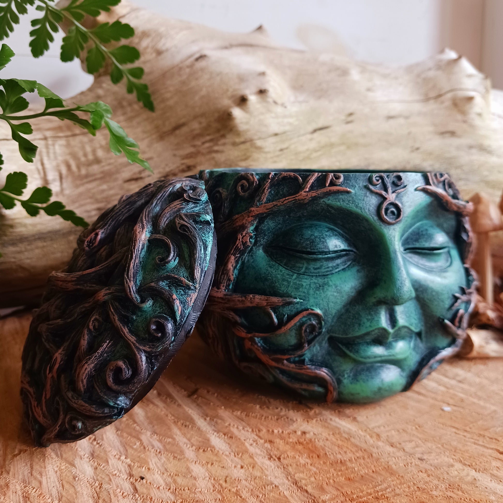 Tree Spirit Head Treasure Box 13cm