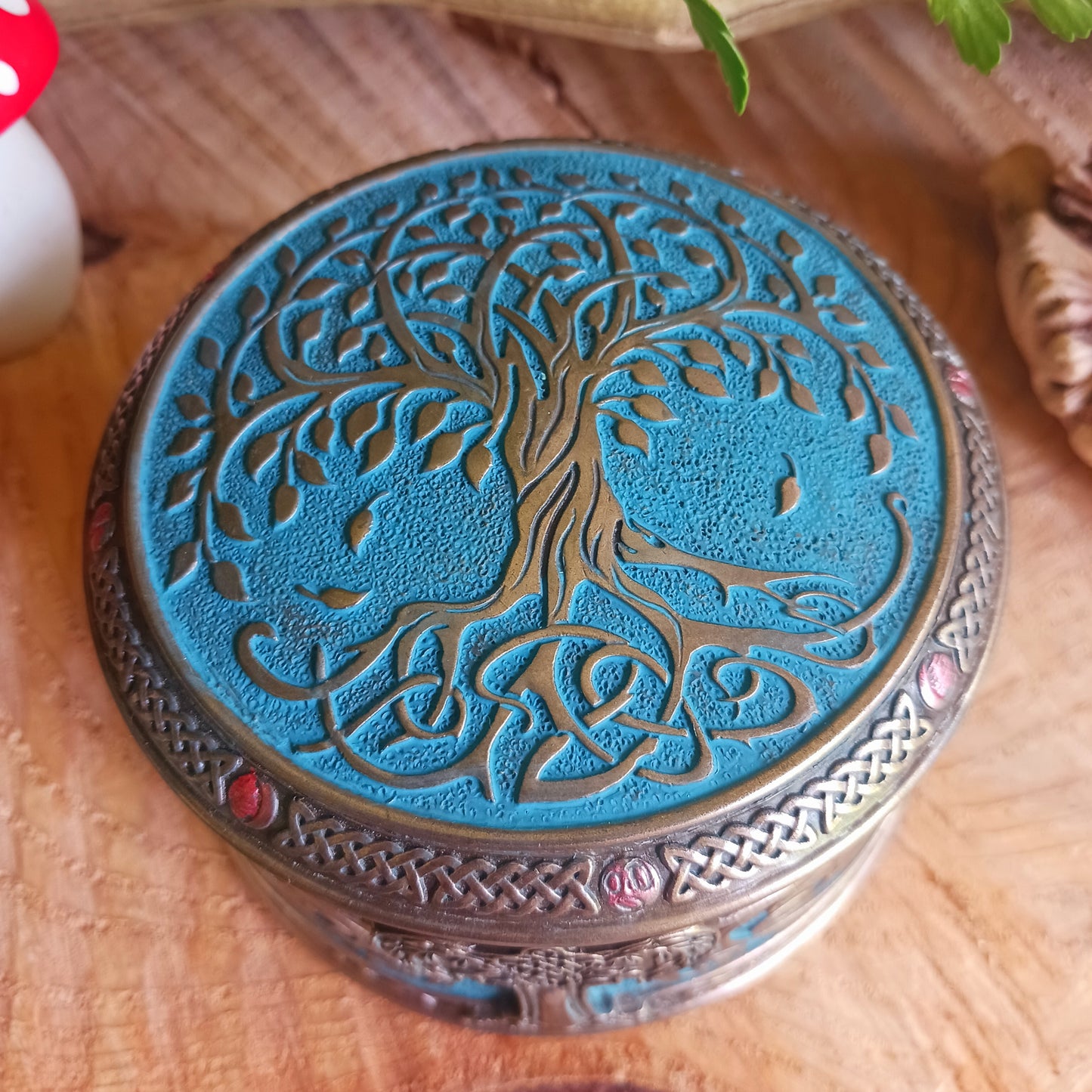 Round Tree of Life Celtic Trinket Box