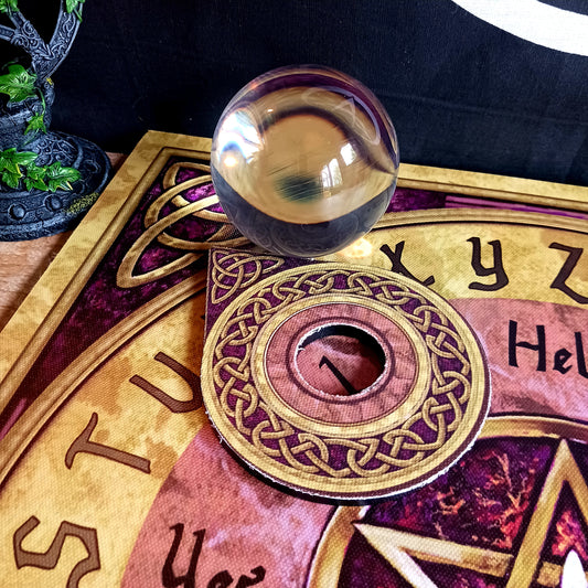 Step into the mystical world of divination with this Seers & Fortune Tellers Crystal Ball. This small flawless orbuculum measures 7cm and is flawlessly clear and spherical.  A must-have for both budding fortune tellers and seasoned practitioners of the mystical arts.