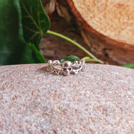 Skull & Crossbones Ear Cuff | 925 Sterling Silver