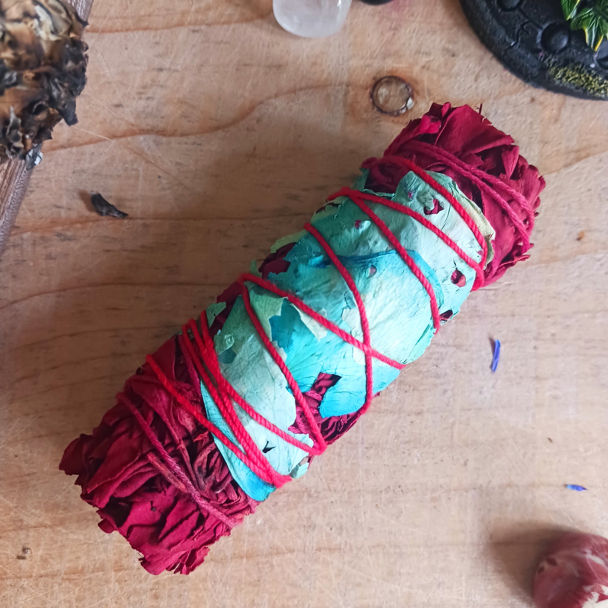 Smudge Stick | Dragons Blood Floral Sage