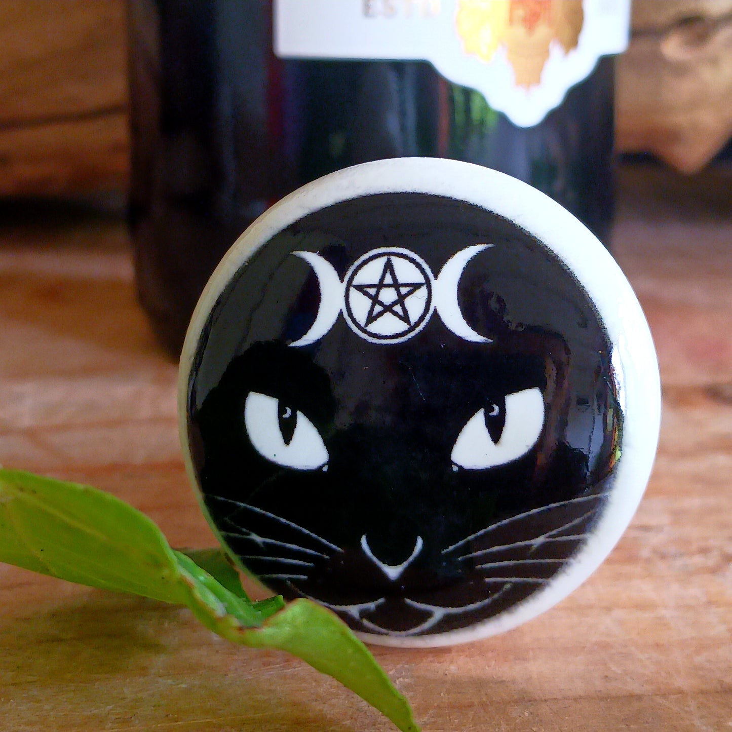 Alchemy Triple Moon Cat Bottle Stopper