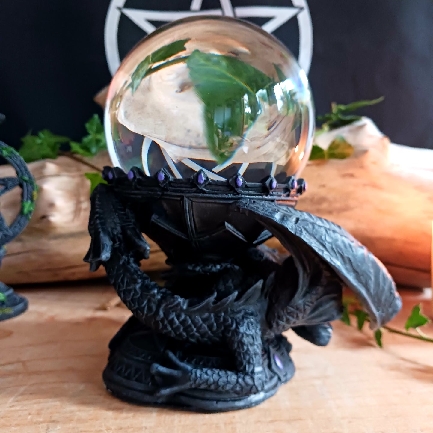 Dragon Beauty Crystal Ball Holder