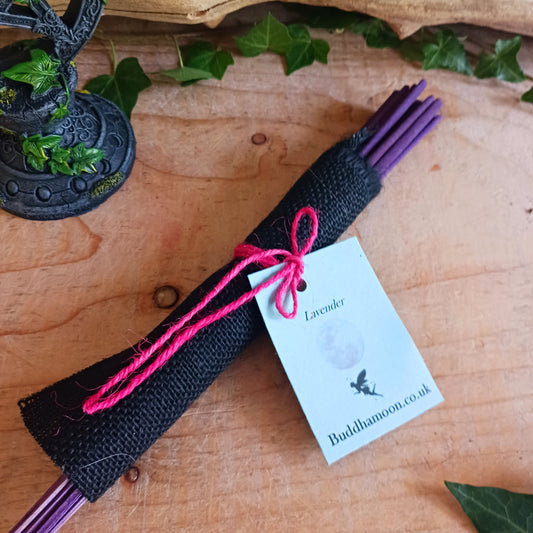 Handmade Indian Incense Sticks | 25 Sticks Lavender