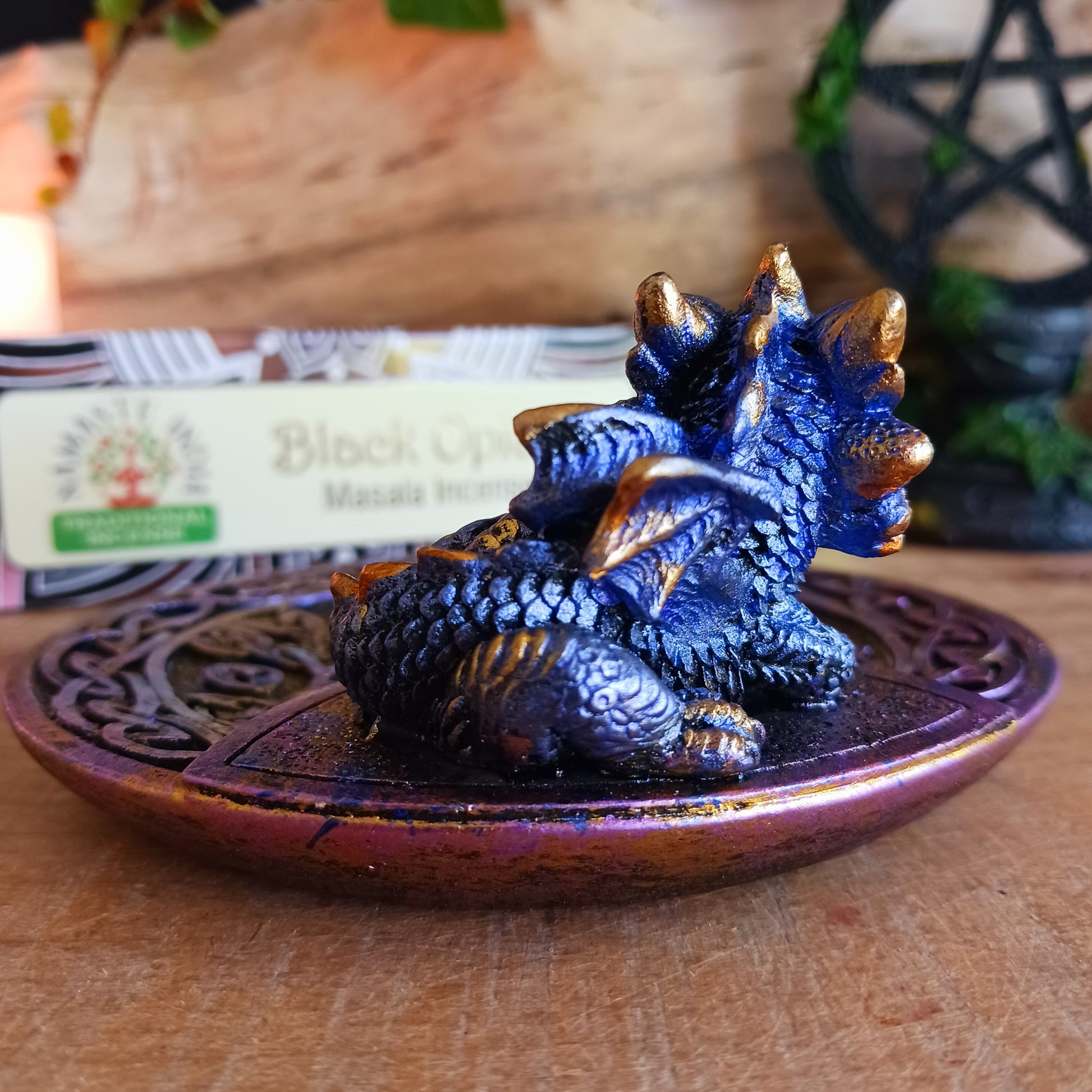 Embrace mystical vibes with this enchanting Celtic dish incense holder featuring a whimsical baby dragon. 