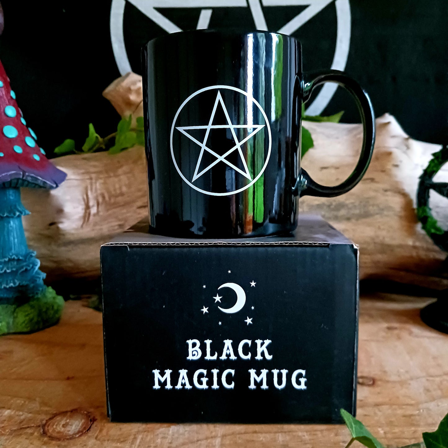 This simple black ceramic mug features a beautiful and intricate design of the Wiccan Pentagram five-pointed star. Perfect for any Wiccan devotee.