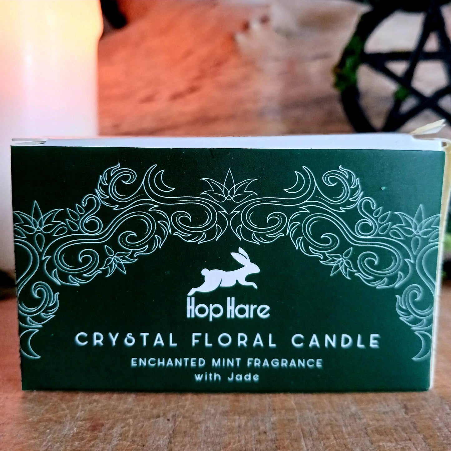 Step into the mystical world with Hop Hare Crystal Magic Flower Candle - The Magician, crafted with Jade gemstone and delicate dry flowers.