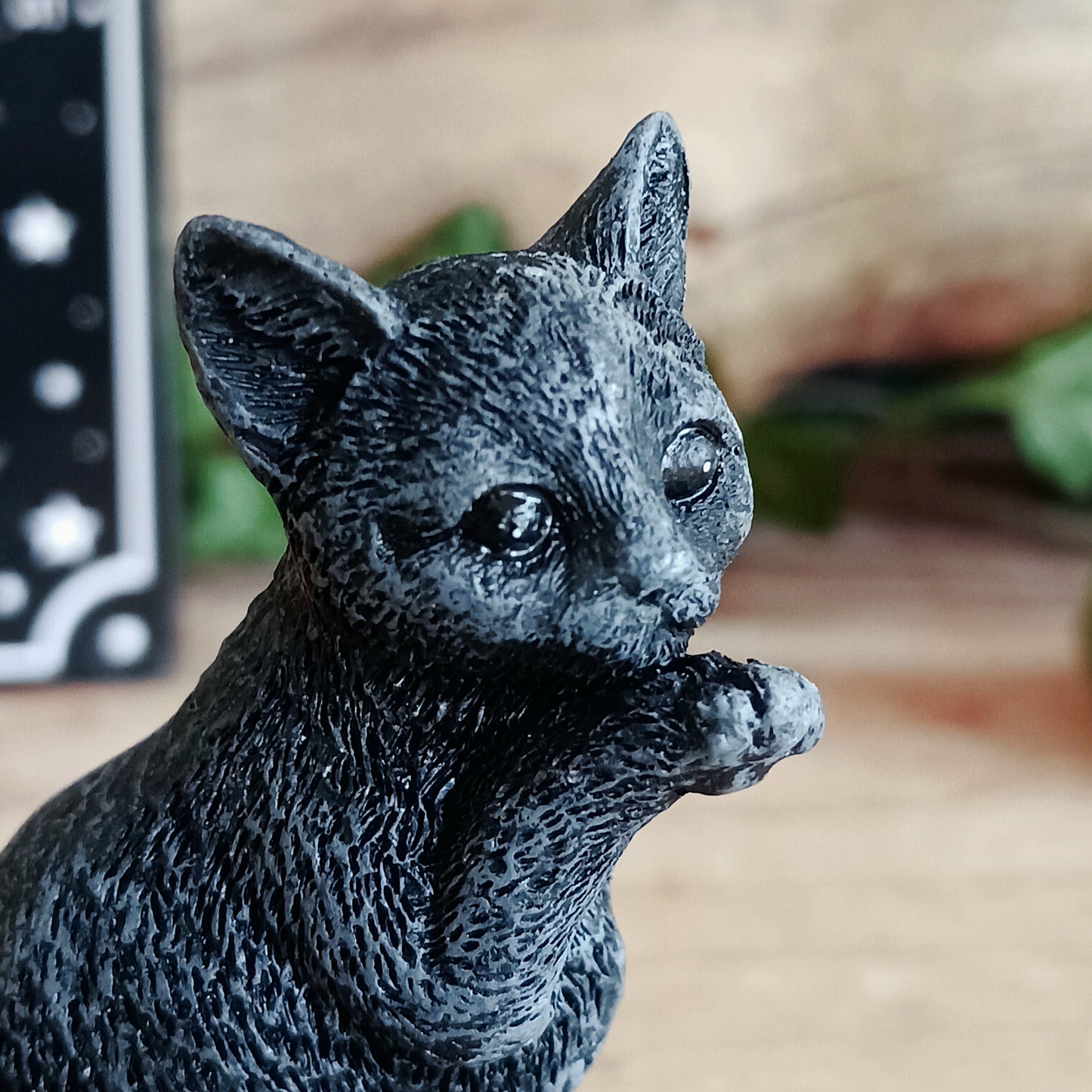 These adorable little Lucky Black Cats come in a mini gift bag.  Perfect for giving to loved ones for luck, or to your cat loving friends. They also make cute ornaments for the home. These cats are made of high quality resin that will last for years.