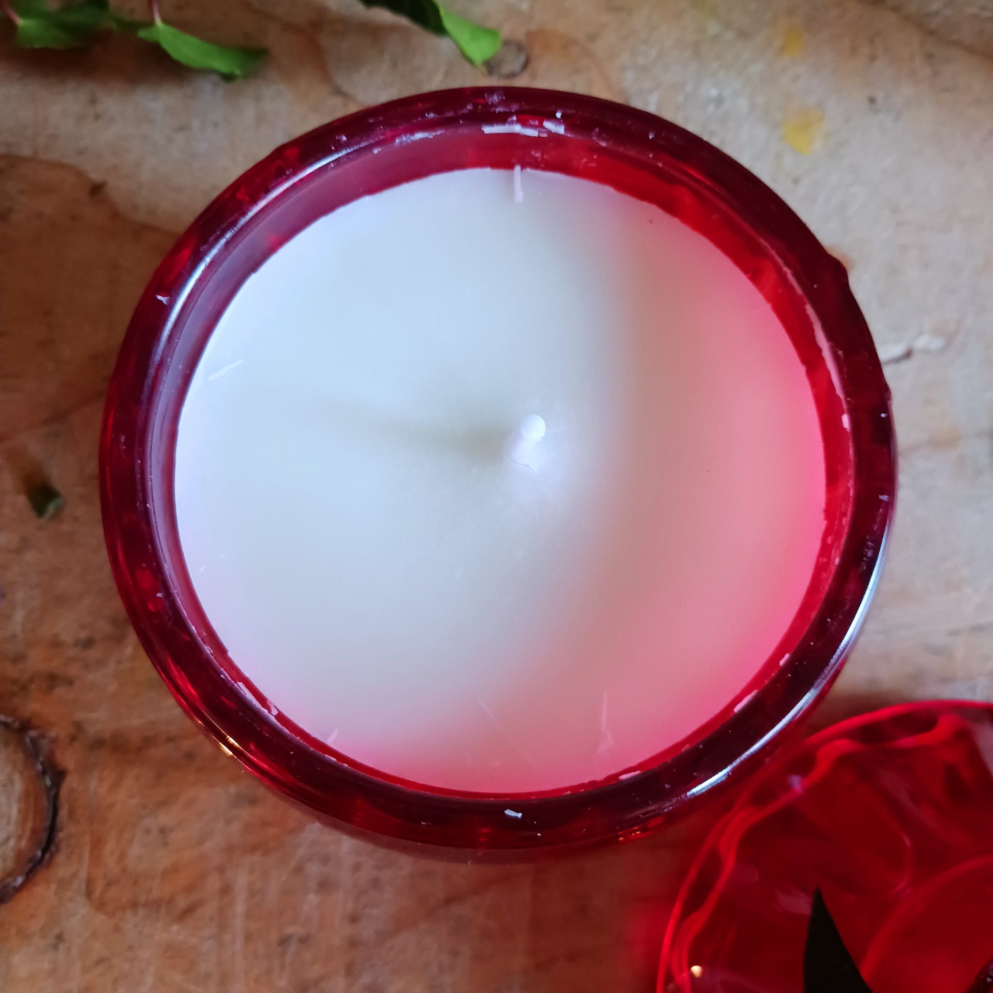 This Blood red vintage inspired, square, cut glass effect lidded candle jar encapsulates a sensual scented candle. Light the candle and let the dark sensual aroma of the 'Blood Rose' envelop your boudoir! Once the candle has burnt, this stunning, cut glass effect, jar can then be used to keep safe your trinkets and treasures.