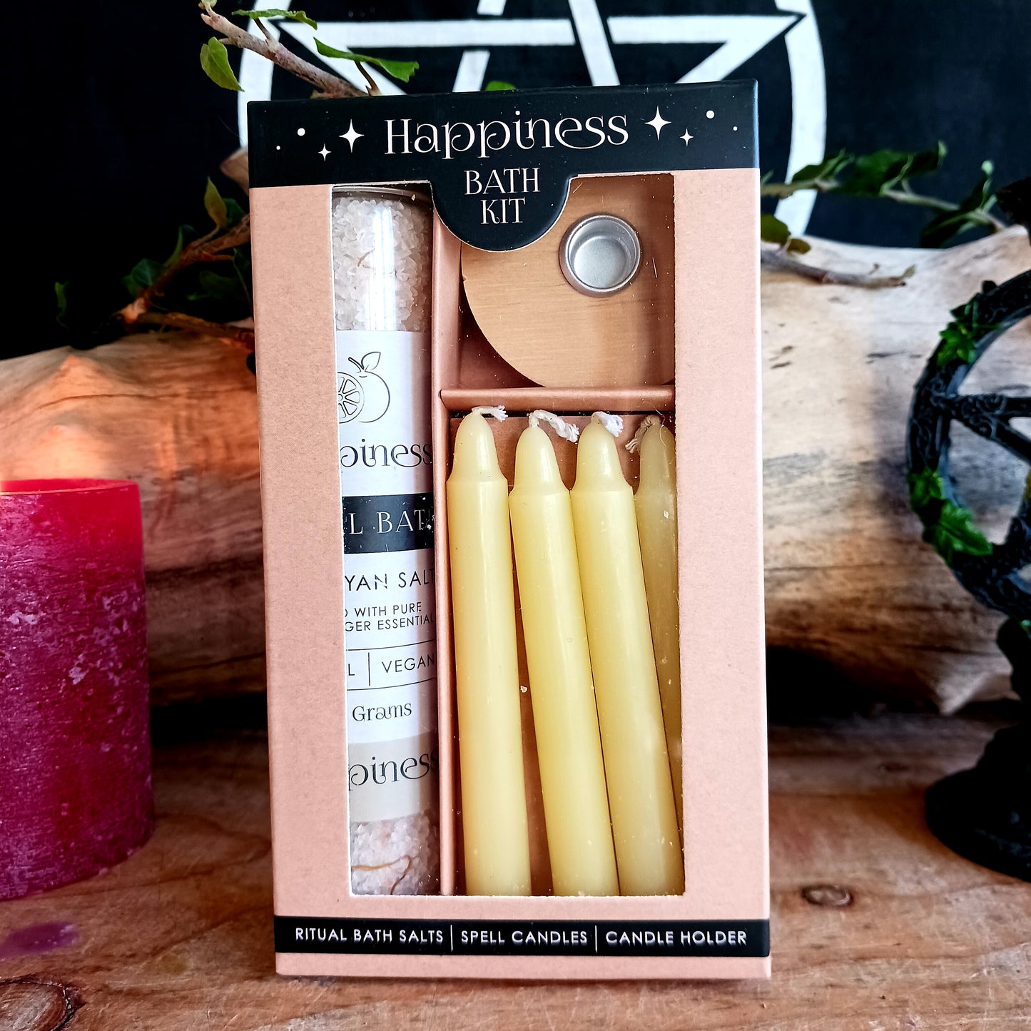 Encourage happiness, positivity and contentment with the Happiness Ritual Bath Kit. The kit features 100g of ritual bath salts, pack of 4 yellow spell candles and a candle holder.