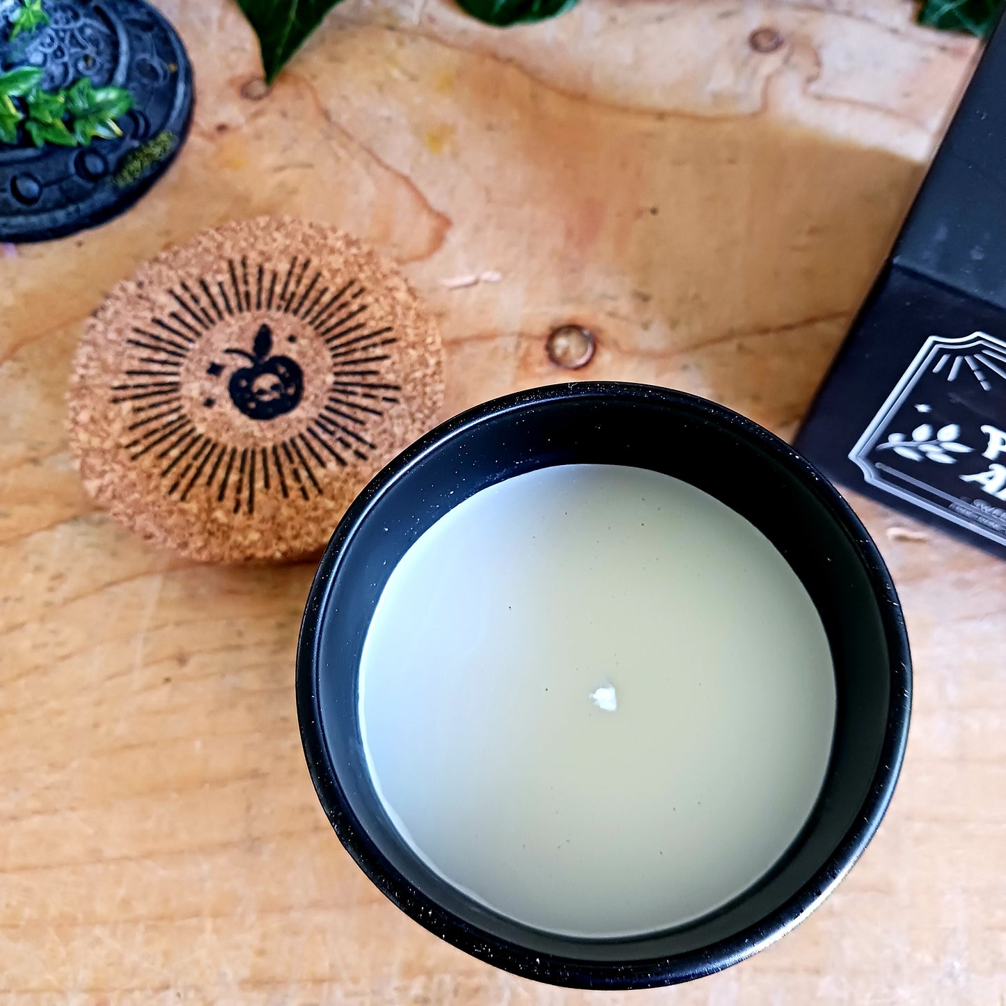 Add a little magic to your space with this bewitching ritual Poison Apple candle. Featuring an enchanting scent of Sweet Apple and a mystical cork lid, this candle is idea for use in any ritual, or to give as a thoughtful gift.