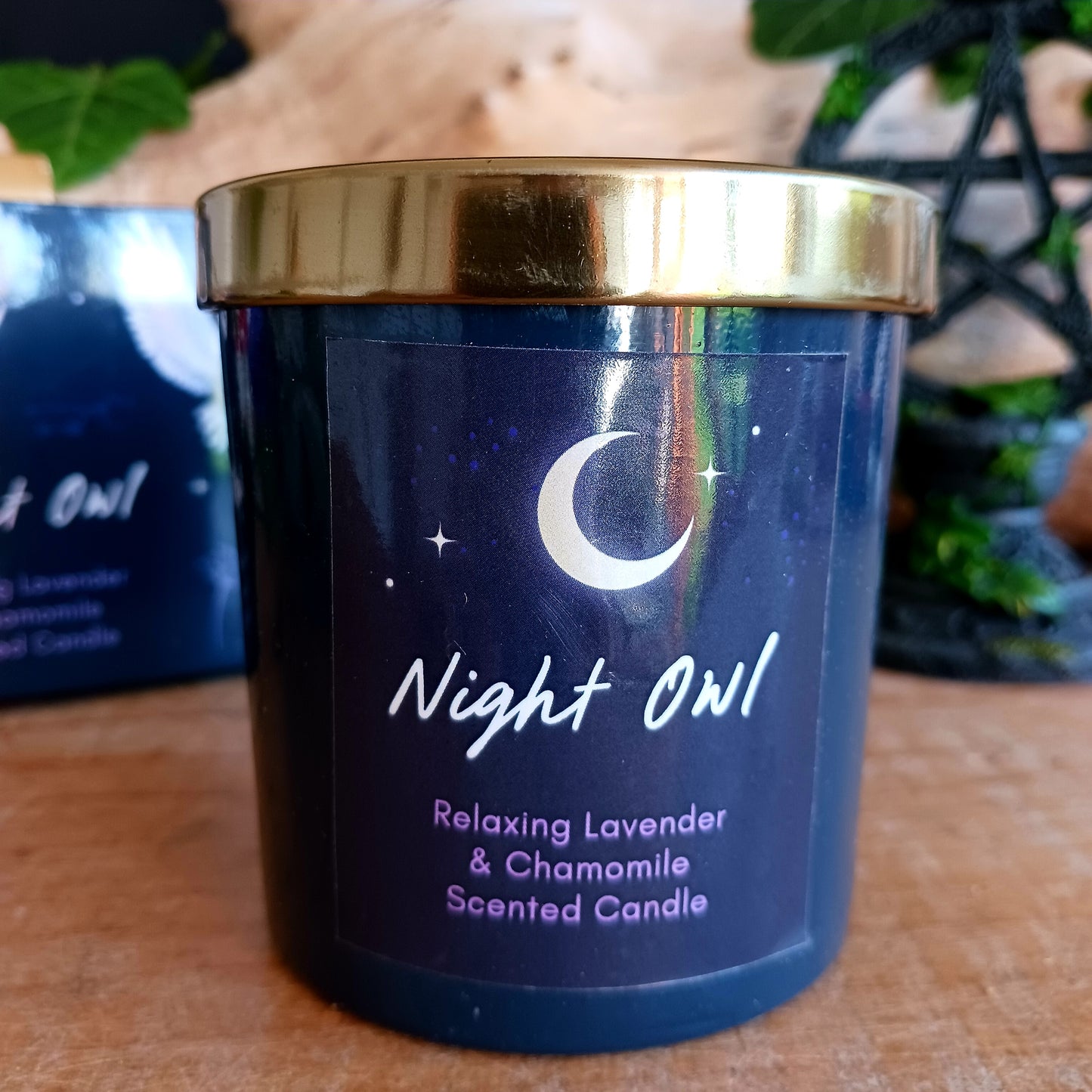 This Night Owl candle is perfect for before bedtime to ensure a peaceful night's sleep. The candle contains a soothing Lavender and Chamomile fragrance to help relax and calm the mind.