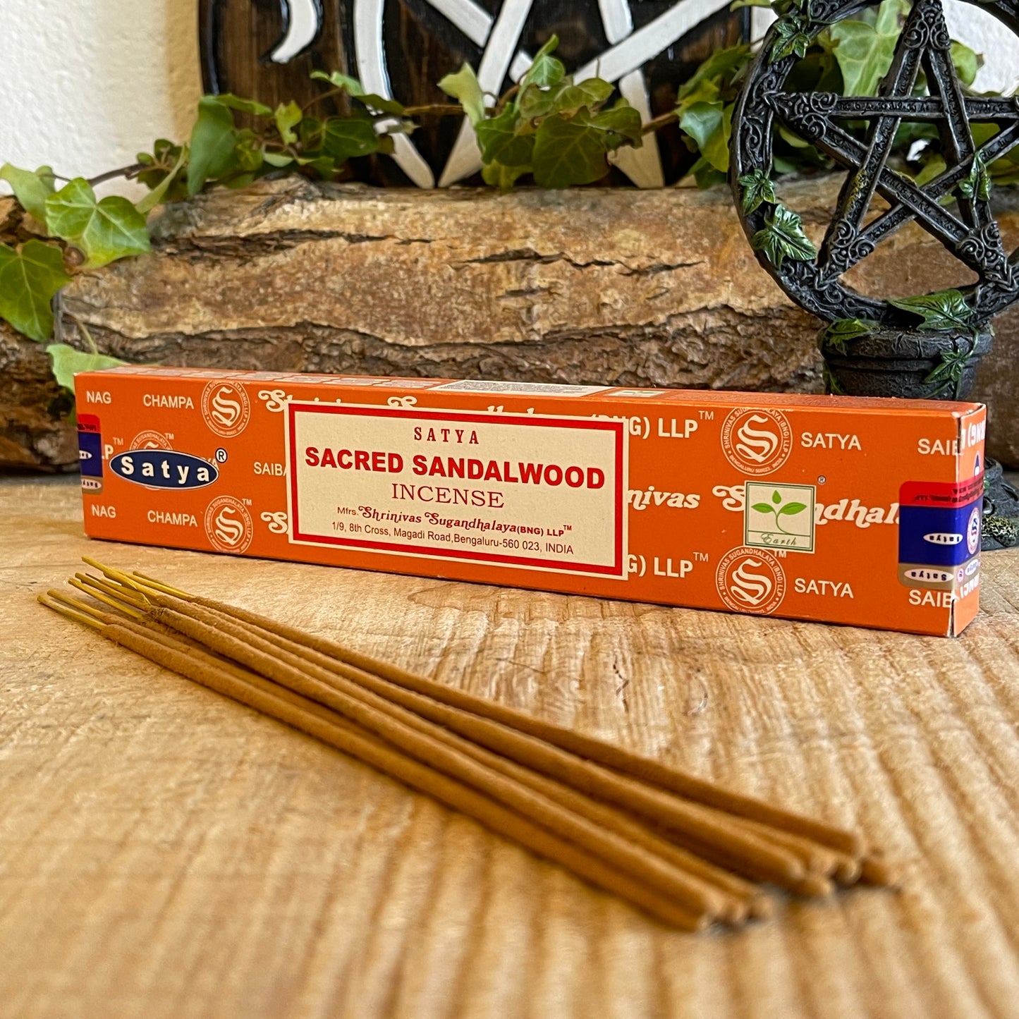 Satya Sacred Sandalwood Incense