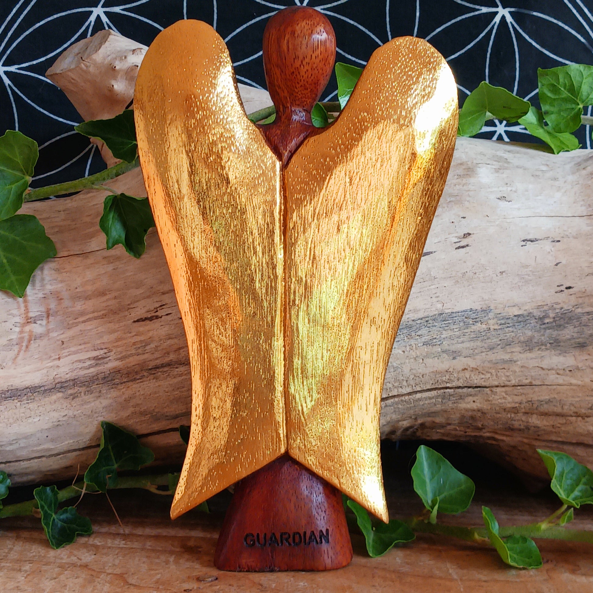 Share love, care, and cultural beauty with a hand-carved Hati-Hati Wooden Guardian Angel. Ethically crafted in the mountain villages of Indonesia, each angel is made from sustainable Suar wood – a tropical hardwood known for its durability and beautiful grain.