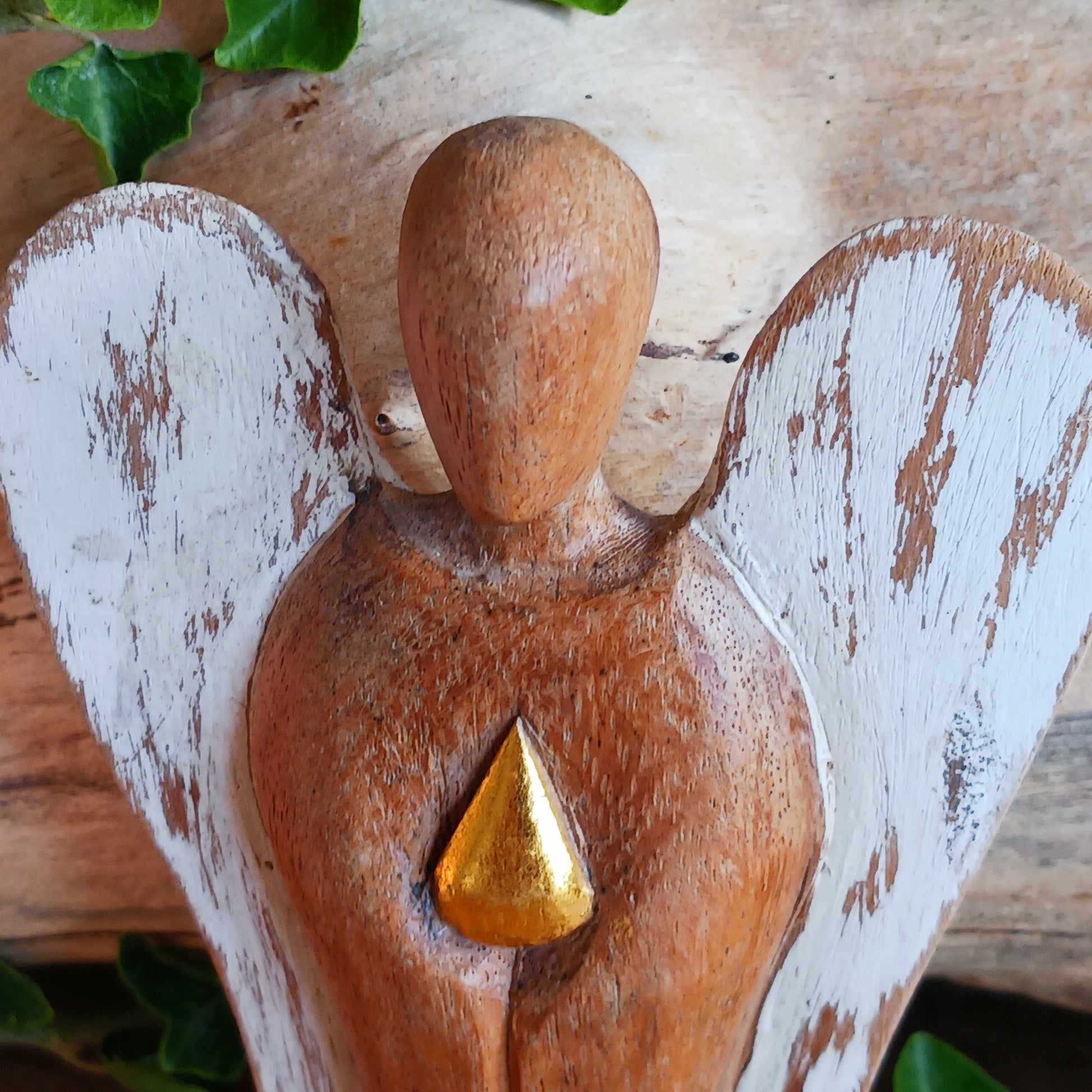 Share love, care, and cultural beauty with a hand-carved Hati-Hati Wooden Angel of Love. Ethically crafted in the mountain villages of Indonesia, each angel is made from sustainable Suar wood – a tropical hardwood known for its durability and beautiful grain.