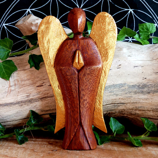 Share love, care, and cultural beauty with a hand-carved Hati-Hati Wooden Guardian Angel. Ethically crafted in the mountain villages of Indonesia, each angel is made from sustainable Suar wood – a tropical hardwood known for its durability and beautiful grain.