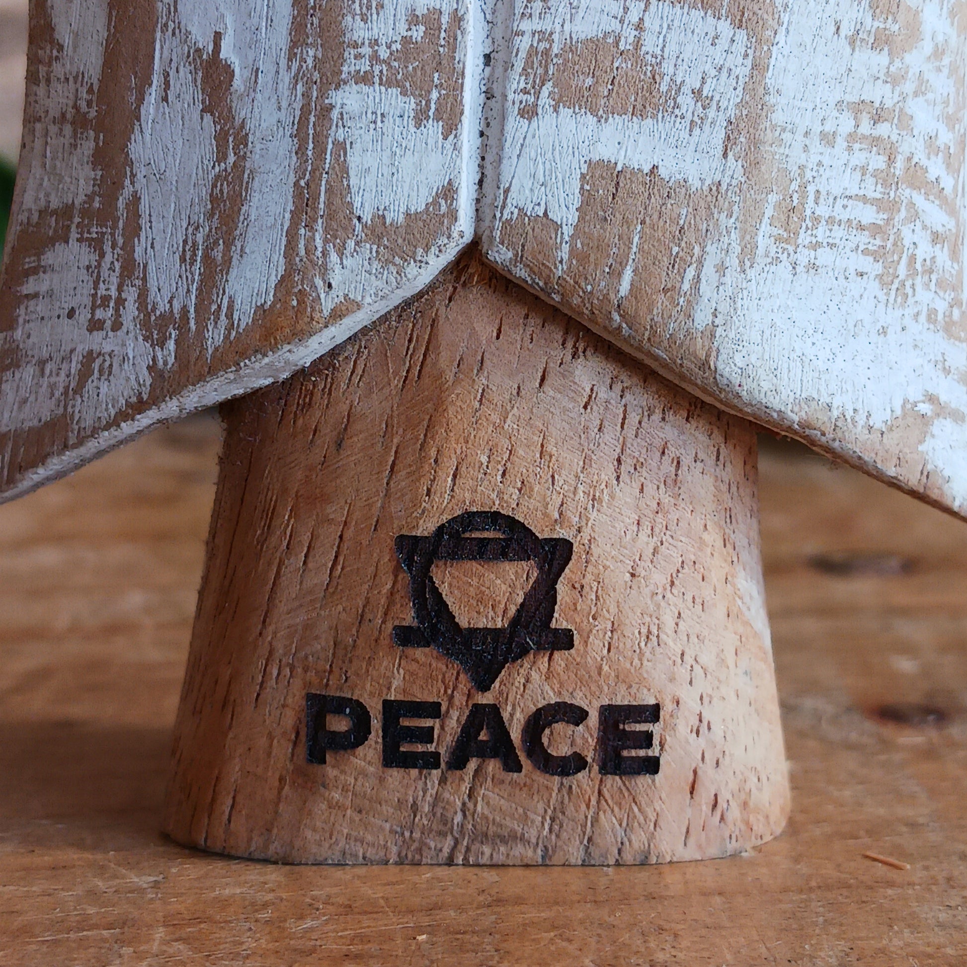 Share love, care, and cultural beauty with a hand-carved Hati-Hati Wooden Angel of Peace. Ethically crafted in the mountain villages of Indonesia, each angel is made from sustainable Suar wood – a tropical hardwood known for its durability and beautiful grain.
