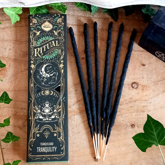 This pack includes 6 long-burning incense sticks (23 cm each), offering up to 1 hour of burn time per stick. Light one in a quiet space, close your eyes, and let the soft floral aroma transport you to a peaceful garden where lilies sway in the breeze. Ideal for meditation, energy cleansing, or creating a serene atmosphere in your home.