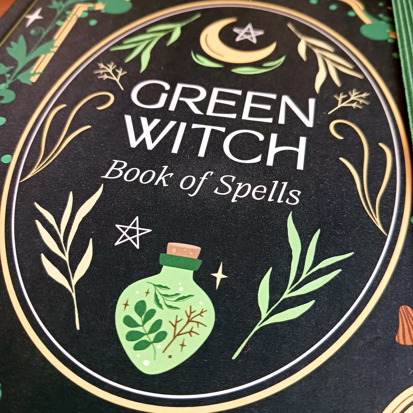 The Green Witch A5 Notebook is a beautifully crafted journal for spellcraft, study, and mindful reflection. Featuring a striking Green Witch design, this notebook is ideal for recording rituals, herbal knowledge, intentions, or daily thoughts.