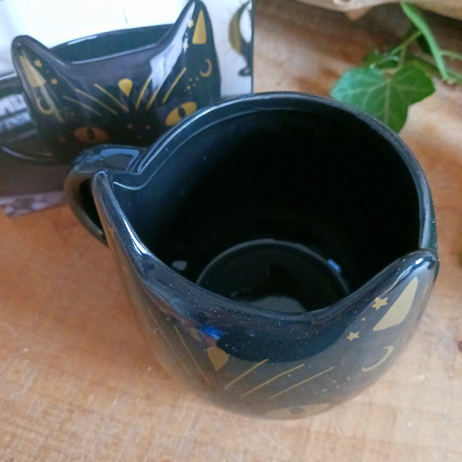 Bring a little everyday magick to your morning routine with this stylish Black Cat Magick Mug. Featuring a striking black cat design, this ceramic mug is perfect for enjoying tea, coffee, hot chocolate, or your favourite warm drink while embracing your love of gothic décor and mystical symbolism.