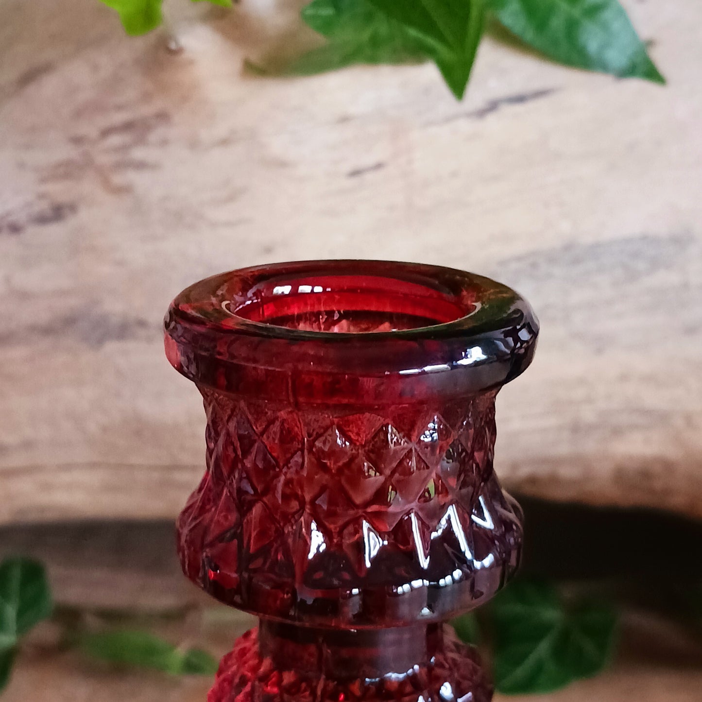 Add bold elegance to your table décor with the Vintage Dinner Candle Holder in Vampire Red. Crafted from high-quality glass, this striking taper candle holder features a deep, dramatic red hue that instantly enhances any setting with warmth, romance, and sophistication.