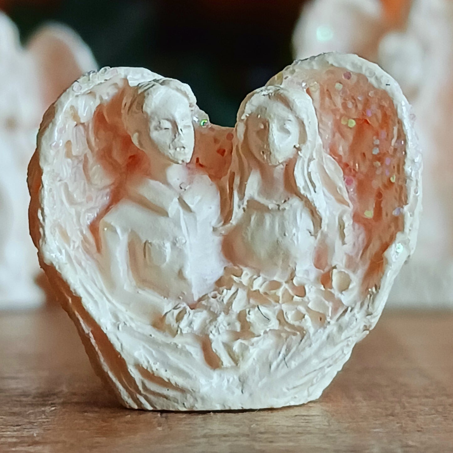 Carry a symbol of love, comfort, and divine protection wherever you go with the Tiny Amazing Angel – Love. Standing just 2 cm tall, this beautifully crafted miniature angel is a gentle reminder that you are always surrounded by light and loving guidance.