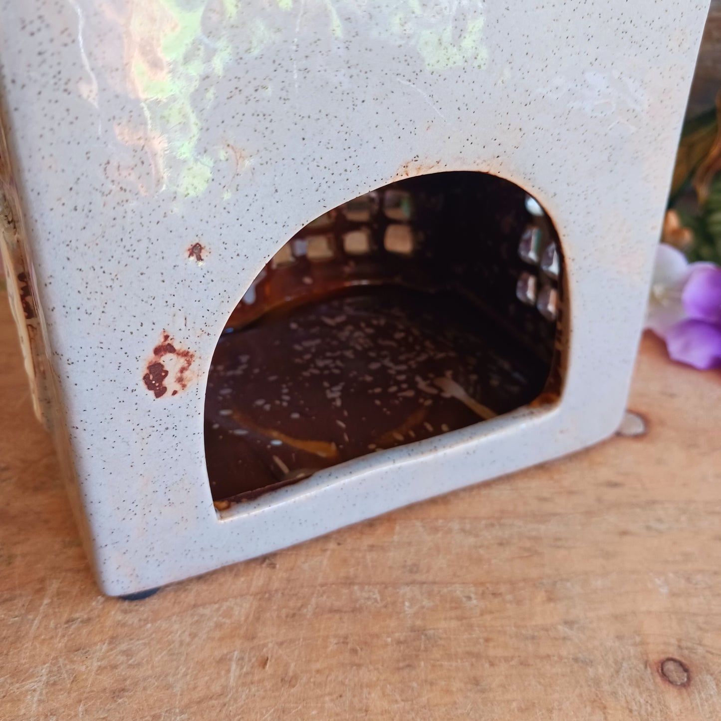 At the heart of an enchanted street stands the Corner Shop, its windows glowing softly as if lit by unseen hands. This Shudehill Village Pottery tealight house is crafted from ceramic to capture the quiet magic of village life, where candlelight flickers like whispered exchanges between worlds.