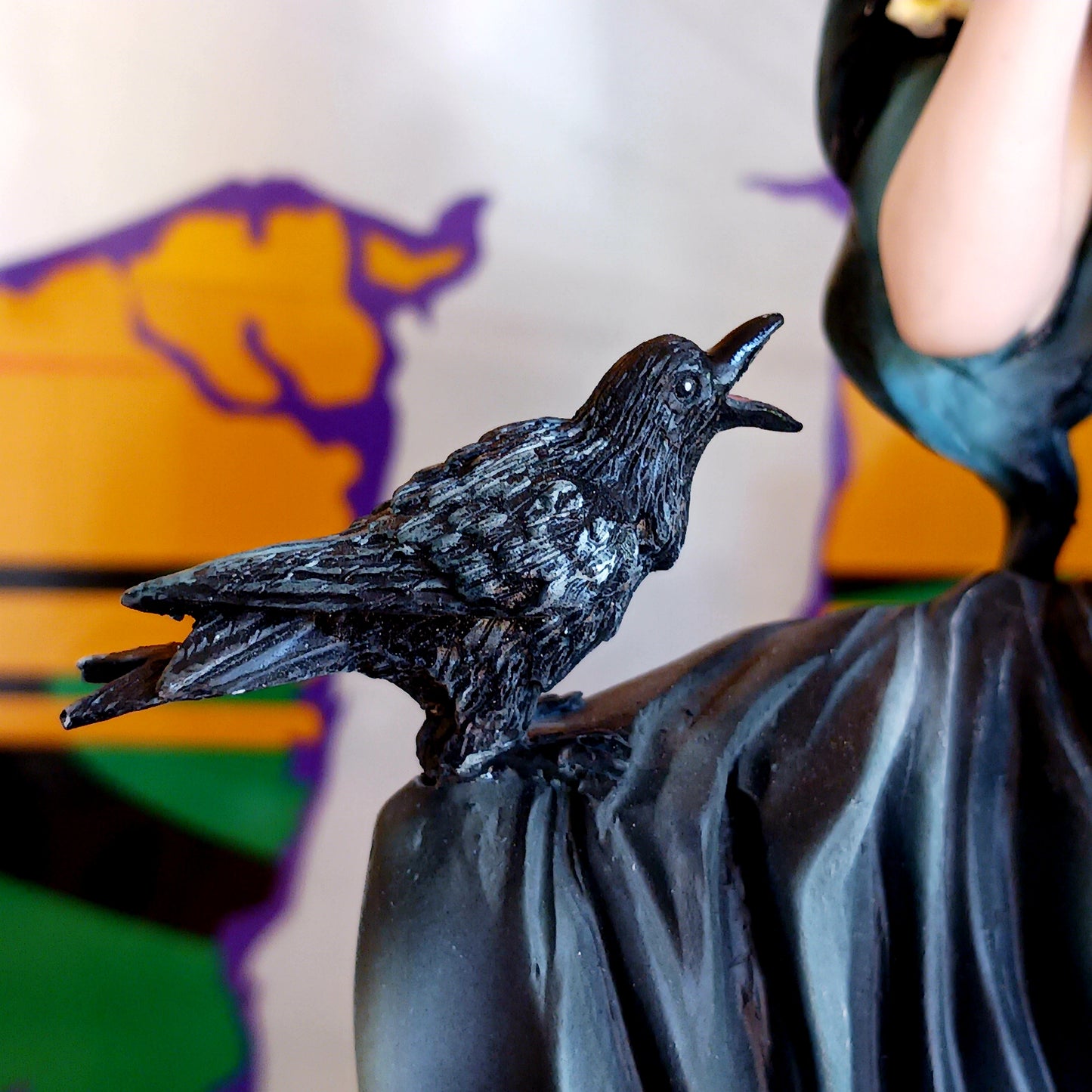 Step into a world of mystery and enchantment with this exquisite Fantasy figurine from Gothic brand Nemesis Now, inspired by the imagination of renowned artist and writer Nene Thomas.