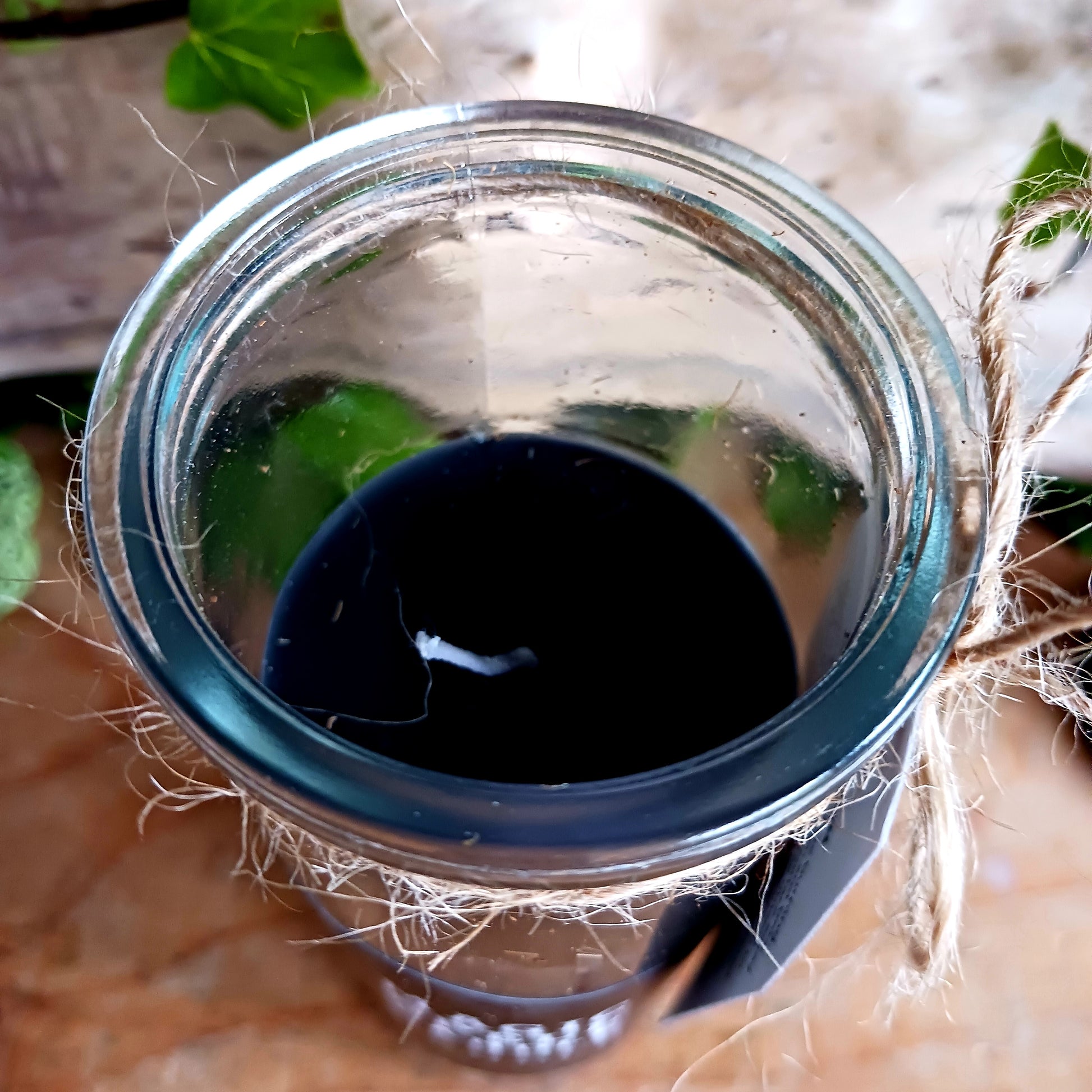 Inspired by traditional 7-day prayer candles, this Protection Magic Spell Candle is crafted to support rituals focused on protection, strength, and spiritual guidance. Infused with a rich, sensual opium fragrance, this candle creates a powerful atmosphere for intention-setting, meditation, and spiritual work.