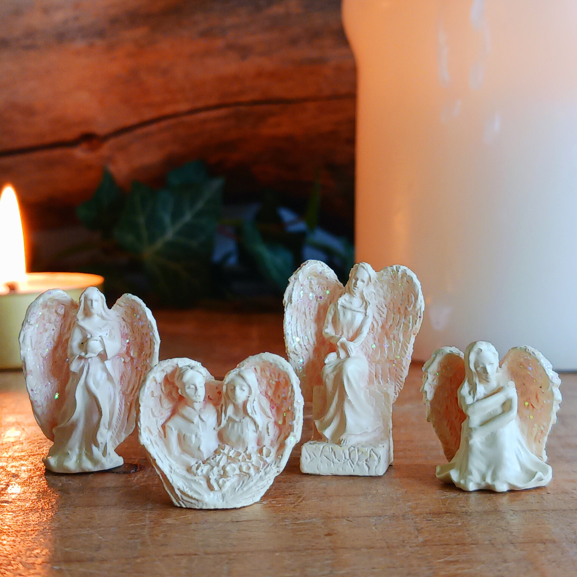 Carry a quiet reminder of hope and trust with the Tiny Amazing Angel – Faith. This beautifully detailed 2 cm pocket angel statue offers comfort and reassurance during life’s uncertain moments, reminding you to keep faith in your path and the guidance of unseen light.